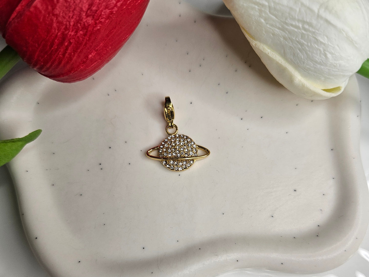 Charms Saturno