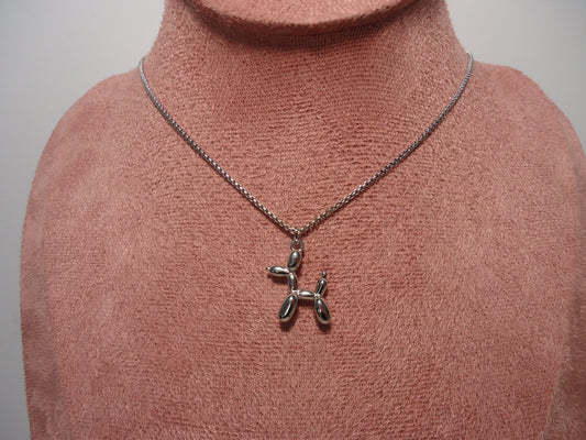 Collana April